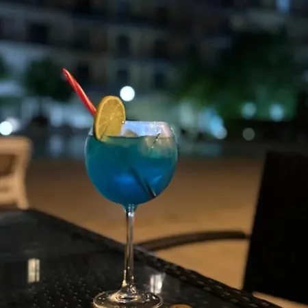 Zen Poolside Lägenhet *