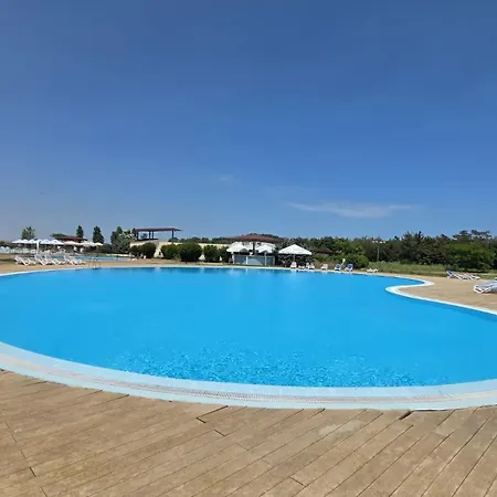 Zen Poolside Lägenhet Olimp